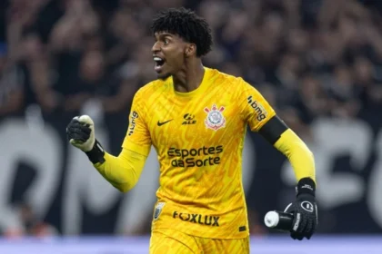 Hugo souza, goleiro do corinthians, é convocado para a seleção