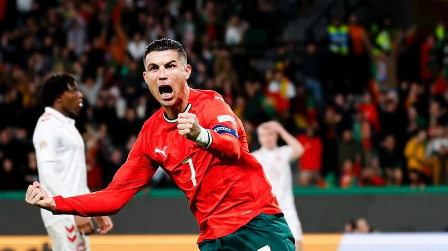 Cristiano ronaldo fora dos amistosos de portugal: lesão na coxa