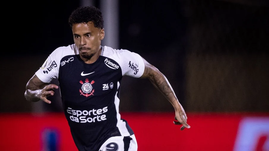 Dilema milionário: allan pode custar r$ 2 milhões ao corinthians