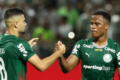 Gol relâmpago de arias define choque rei: palmeiras supera são paulo