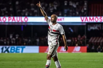 Futuro incerto: lucas moura pode deixar o são paulo rumo