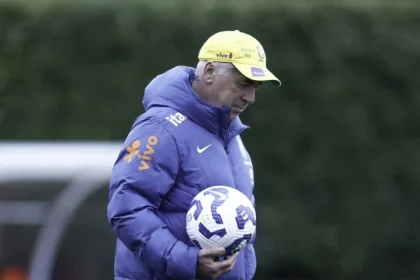 Ancelotti surpreende com vini jr. Titular e endrick no banco