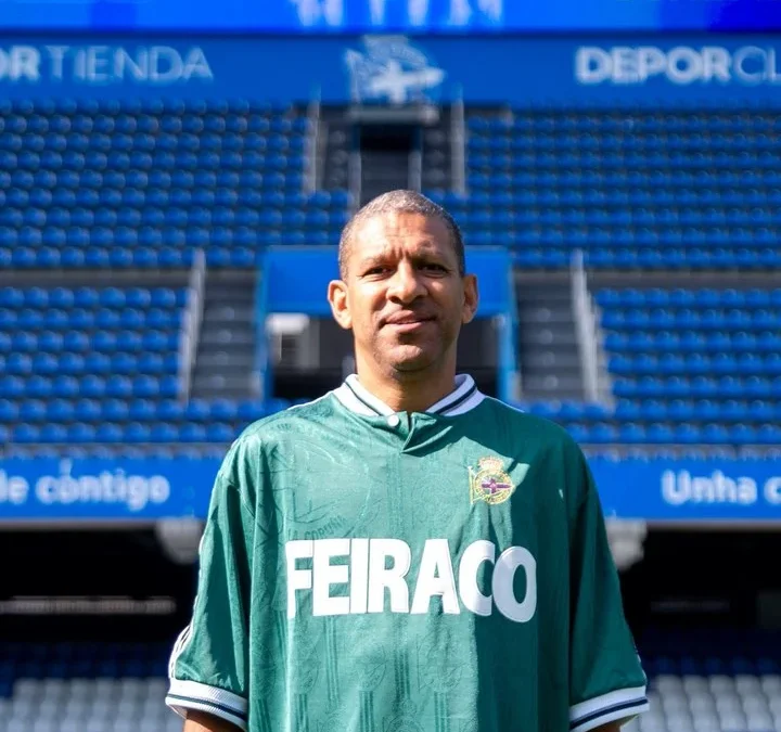 Djalminha assaltado no rio: ex craque tem carro e celular roubados