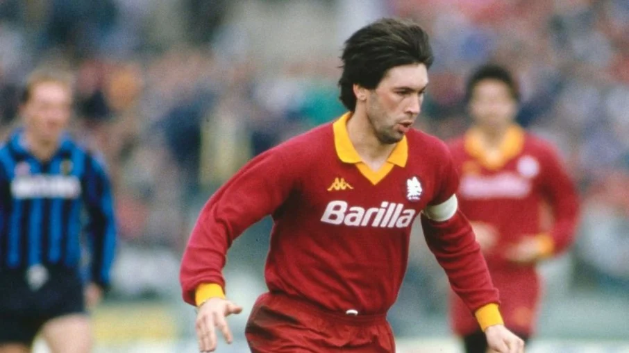 Carlo ancelotti: a inesperada jornada do ídolo italiano que pode