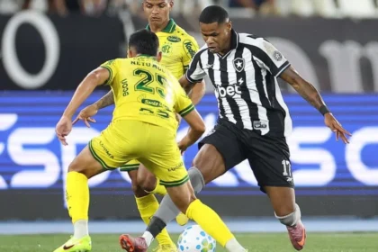 Botafogo bate mirassol por 3 a 2 no nilton santos