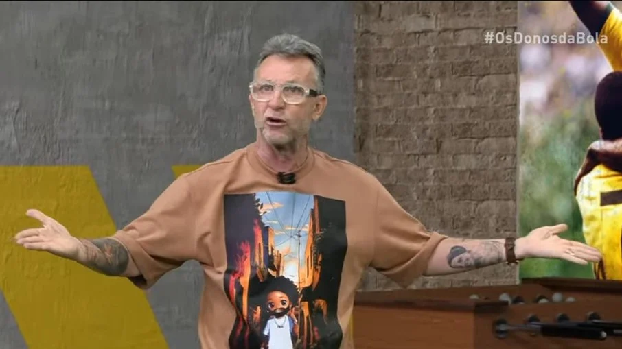 Craque neto não perdoa: ex jogador detona memphis depay e elenco