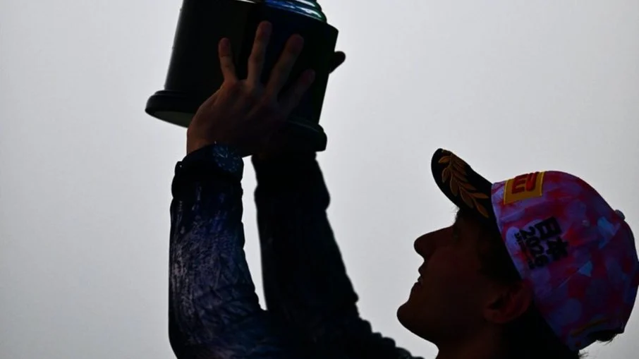 Kimi antonelli, o jovem prodígio italiano, quebra recordes na f1,