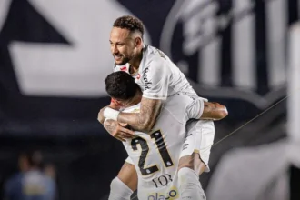 Neymar detona árbitro sávio pereira sampaio após amarelo e vira