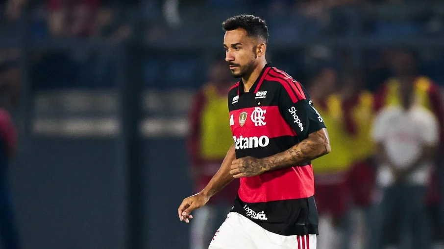 Danilo ‘detona’ postura do flamengo contra o bragantino e classifica