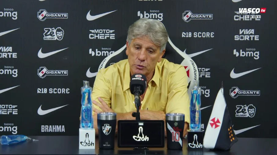 Renato gaúcho ‘detona’ ‘erros infantis’ do vasco, contesta arbitragem em