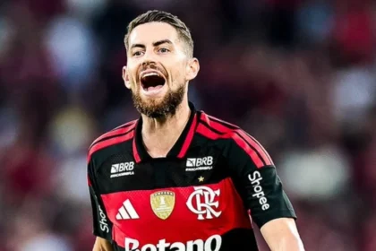 Flamengo supera santos de virada por 3 a 1 no