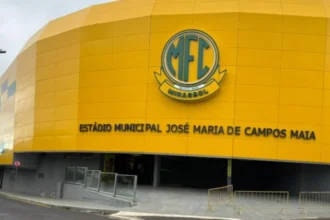 Lanús desembarca em são josé do rio preto para duelo