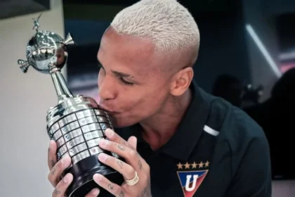 Deyverson na libertadores: gol histórico pelo palmeiras, desafios com a