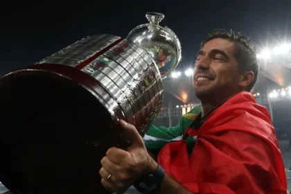 Palmeiras: a jornada épica do caos financeiro à hegemonia sul americana