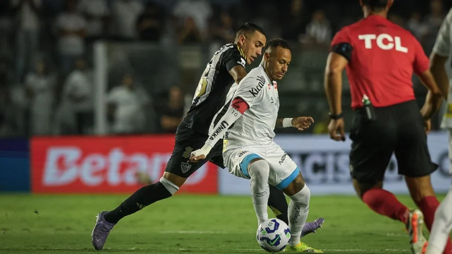 Santos x atlético mg: onde assistir ao vivo, horário e escalações