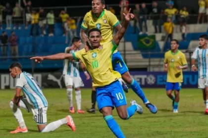 Árbitro ignora grave denúncia de racismo em brasil x argentina