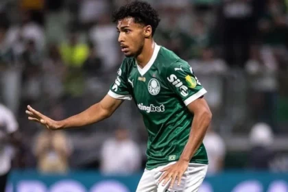 Escândalo pós dérbi: atacante luighi, do palmeiras, é agredido por funcionário