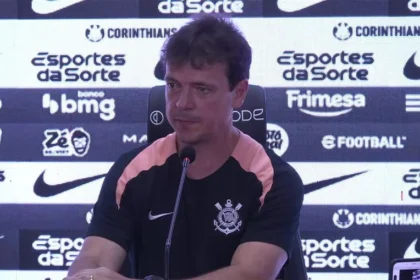 Fernando diniz avalia pior jogo do corinthians e revela preocupação
