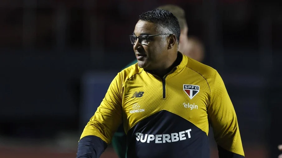 Roger machado busca trégua com a torcida do são paulo