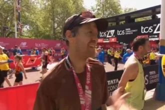 Tetracampeão da fórmula 1, sebastian vettel conclui sua primeira maratona