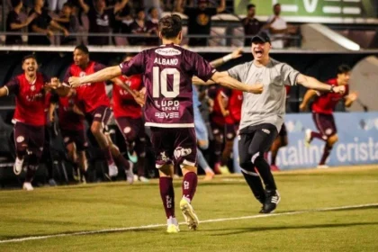Ferroviária garante acesso e retorna à elite do paulistão 2026
