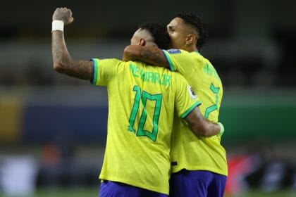 Raphinha defende neymar na copa: ‘o cara do hexa’ e