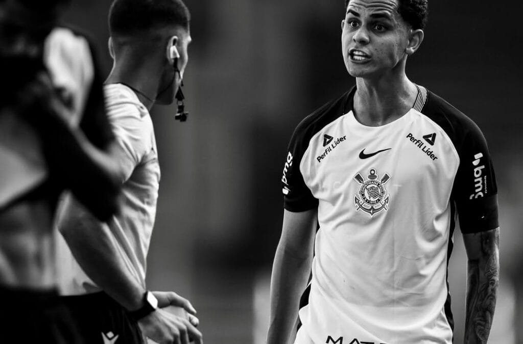 Agressão de jogador do corinthians sub 20 a árbitro: detalhes e