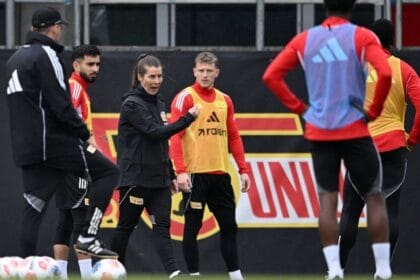 Mulheres no comando: a ascensão feminina no futebol masculino
