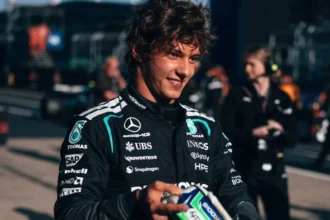 Kimi antonelli choca o mundo da velocidade com pole histórica