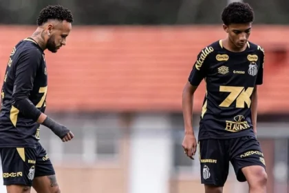Robinho, da prisão, reage ‘furioso’ e exige providências do santos