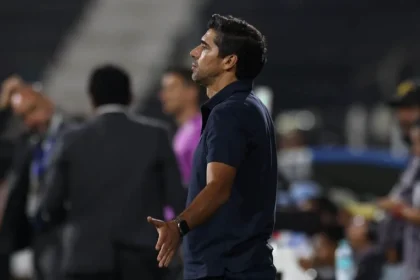 Conmebol investiga gesto obsceno de abel ferreira na libertadores e