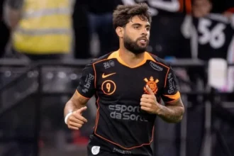 Yuri alberto choca torcida do corinthians ao declarar vontade de