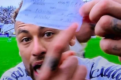 Erro grotesco da arbitragem tira neymar de campo em vexame