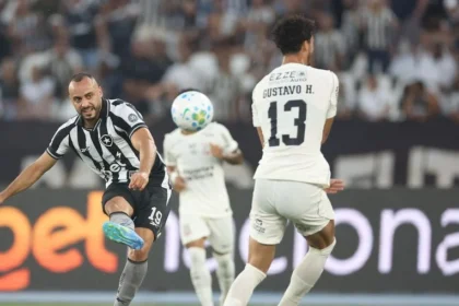 Hat trick de arthur cabral brilha, botafogo vence corinthians por 3
