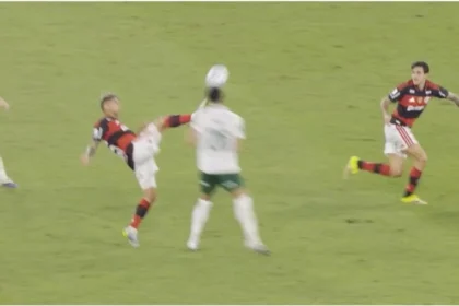 Após expulsão crucial contra o palmeiras, carrascal quebra o silêncio