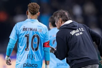 Cuca revela sucesso em ‘missão neymar’ para a copa, mas