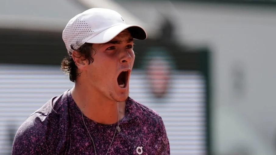 João fonseca faz história em roland garros com virada épica