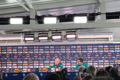 Ancelotti detalha ‘confusão’ com santos sobre lesão de neymar e