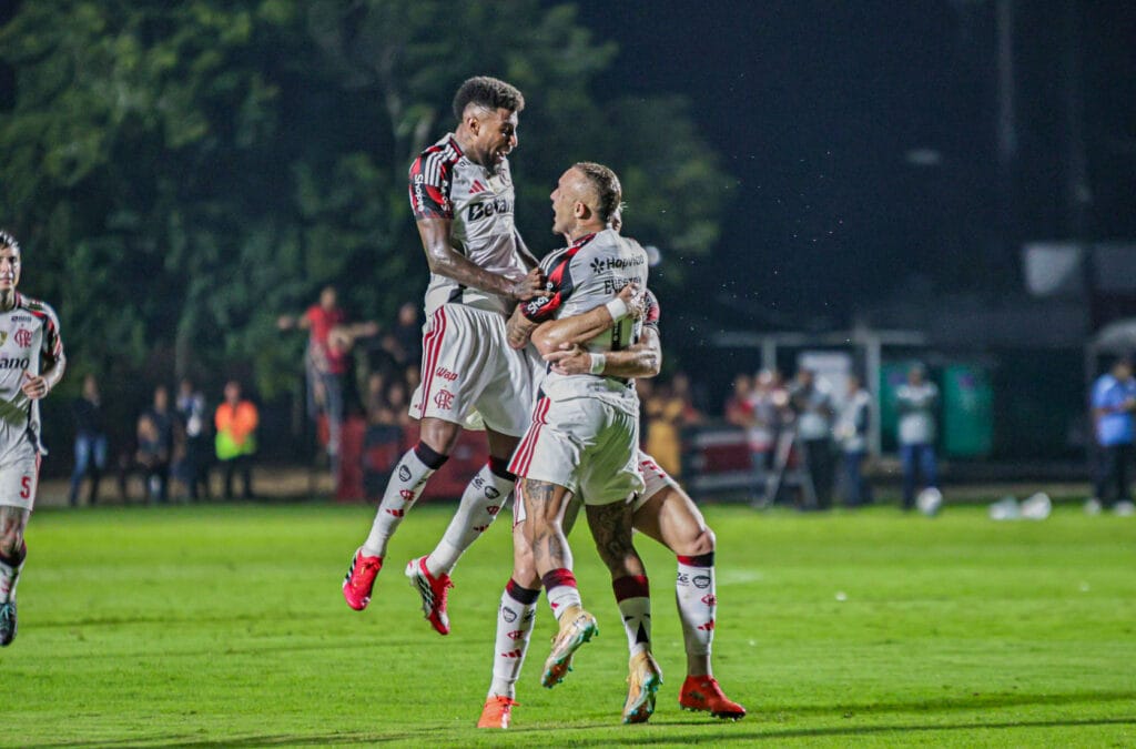 Vitória x coritiba: onde assistir, horário e detalhes da partida