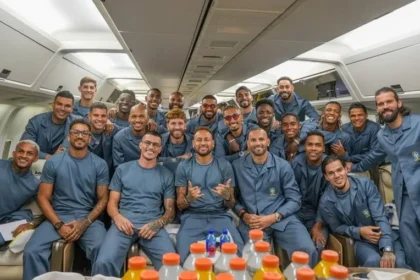 Seleção brasileira desembarca nos eua para a copa do mundo: