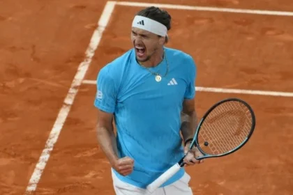 Alexander zverev garante vaga na semifinal de roland garros e