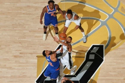 Knicks chocam san antonio novamente e abrem 2 a 0
