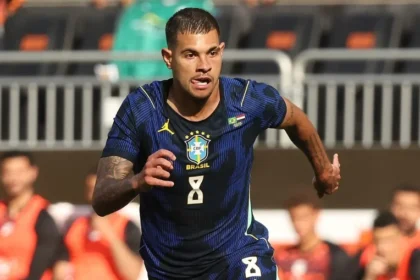 Bruno guimarães: como diniz e ancelotti desvendaram o melhor do