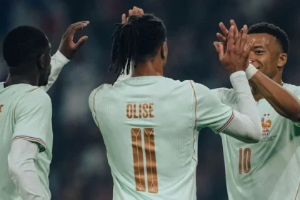 Olise brilha com hat trick e frança vence irlanda do norte