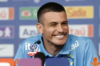 Roger ibañez mantém mistério tático de ancelotti e não revela