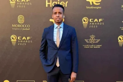 Canadá desafia eua e convida omar artan, árbitro somali deportado,