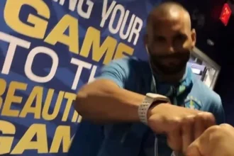 Brasil desembarca no metlife para estreia na copa contra marrocos: