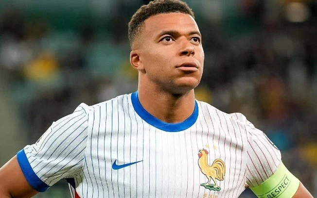 Kylian mbappé na copa de 2026: herói incontestável ou vilão