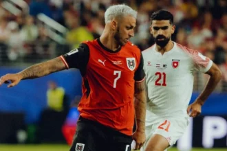 Áustria vence jordânia em jogo de viradas e aquece para