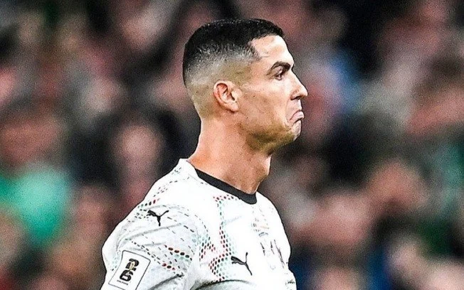 Cristiano ronaldo vira ‘estátua’ e imprensa internacional detona atuação apagada